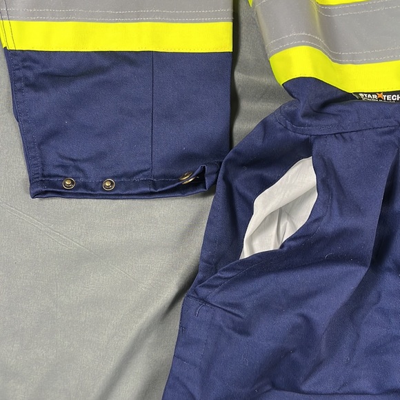 Brand New Pioneer | Men's Class 1 Level 2 Reflective Striped Coveralls | Size 48 - Picture 3 of 4